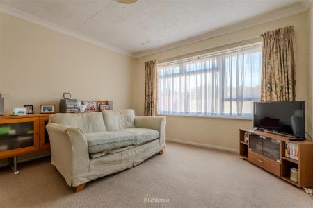1 bedroom Apartment for sale in Meadow Court, Leigh Road, Wimborne