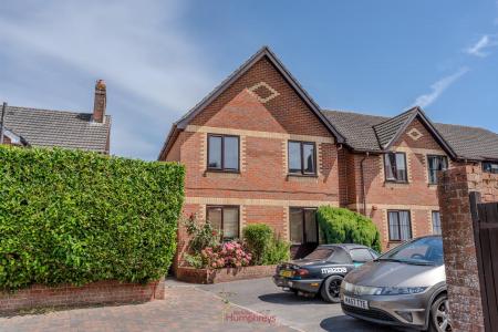 Crescent Road, Wimborne