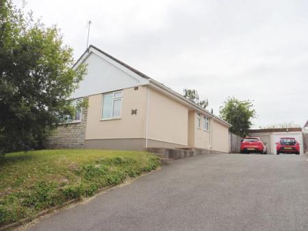 2 bedroom Detached bungalow to let in Sandy Lane, Wimborne