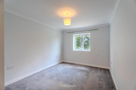 1 bedroom Apartment for sale in New Road, Ferndown