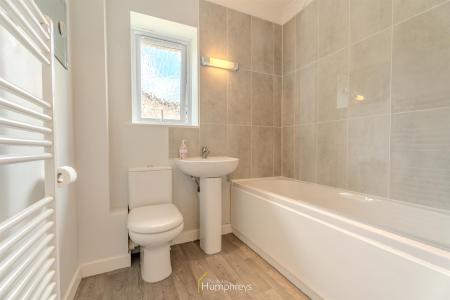 1 bedroom Apartment for sale in New Road, Ferndown