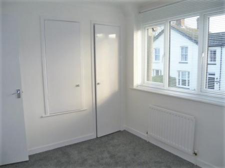 2 bedroom Terraced House to let in JULIANS ROAD, WIMBORNE