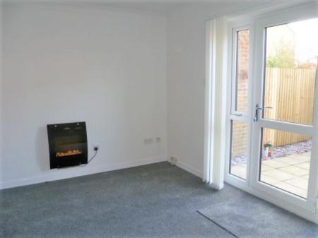 2 bedroom Terraced House to let in JULIANS ROAD, WIMBORNE