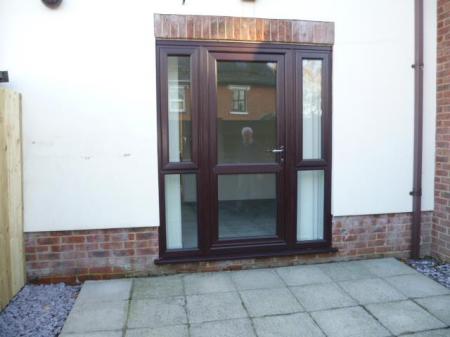 2 bedroom Terraced House to let in JULIANS ROAD, WIMBORNE