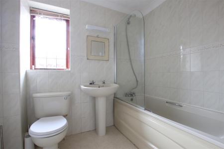 1 bedroom Apartment for sale in Millstream Close, Wimborne