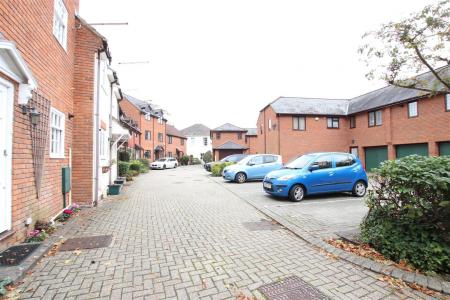 1 bedroom Apartment for sale in Millstream Close, Wimborne