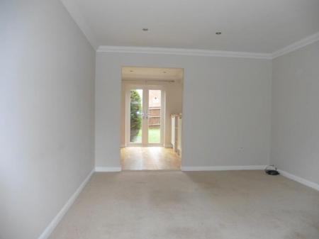3 bedroom End of terrace house to let in Colt Close, Colehill