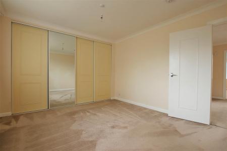 2 bedroom Detached bungalow to let in RIVER CLOSE, WIMBORNE