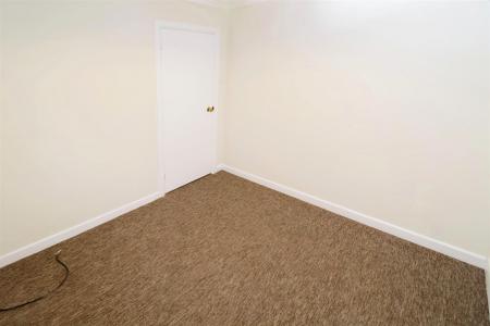 2 bedroom Detached house to let in Charlton, Hampreston