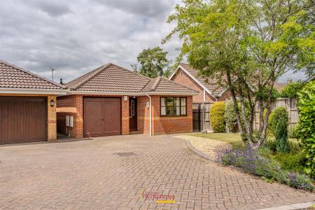Audemer Court, Ringwood