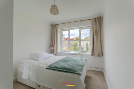 3 bedroom Property for sale in Audemer Court, Ringwood