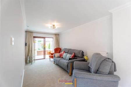 3 bedroom Property for sale in Audemer Court, Ringwood