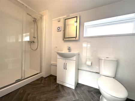 3 bedroom Apartment to let in Leigh Road, Wimborne