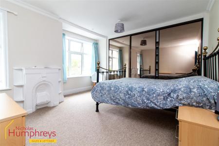 2 bedroom Semi-detached house to let in ST CATHERINES, WIMBORNE