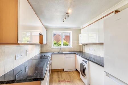 4 bedroom Detached house for sale in Canford View Drive, Wimborne