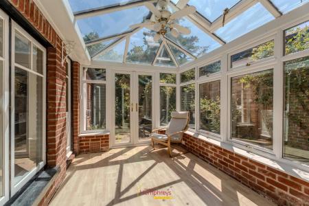 3 bedroom Semi-detached house for sale in Greenhill Close, Wimborne