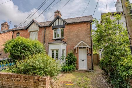 Greenhill Close, Wimborne