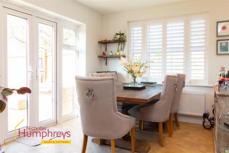 4 bedroom Detached house for sale in Thresher Way, Wimborne