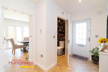 4 bedroom Detached house for sale in Thresher Way, Wimborne