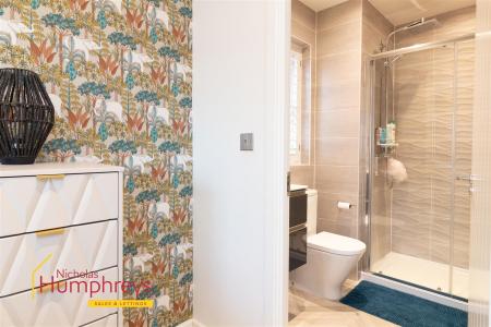 4 bedroom Detached house for sale in Thresher Way, Wimborne