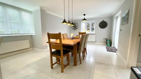 5 bedroom Detached house for sale in Ainsley Road, Wimborne