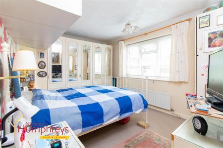 3 bedroom Detached bungalow for sale in Bushmead Drive, Ashley Heath