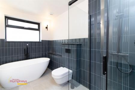 5 bedroom Detached bungalow for sale in Martindale Avenue, Wimborne