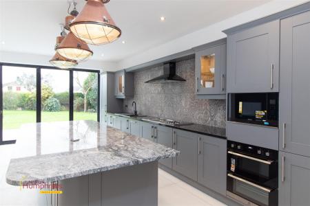 5 bedroom Detached bungalow for sale in Martindale Avenue, Wimborne