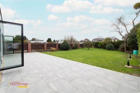 5 bedroom Detached bungalow for sale in Martindale Avenue, Wimborne