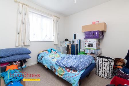 3 bedroom Detached house to let in VALLIS CLOSE, BAITER PARK, POOLE