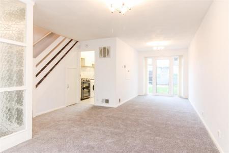 3 bedroom Semi-detached house to let in Warren Walk, Ferndown