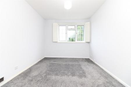 3 bedroom Semi-detached house to let in Warren Walk, Ferndown