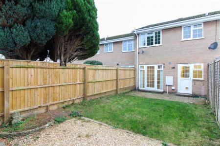 3 bedroom Semi-detached house to let in Warren Walk, Ferndown