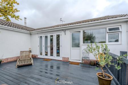 2 bedroom Semi-detached bungalow to let in Forest View Drive, Wimborne