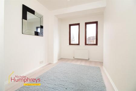 3 bedroom Detached house to let in Albion Way, Verwood