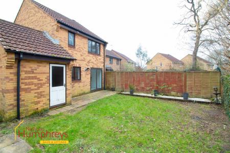 3 bedroom Detached house to let in Albion Way, Verwood