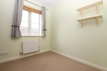 3 bedroom End of terrace house to let in Saffron Way, Bournemouth