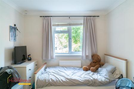 3 bedroom Detached bungalow to let in Albany Drive, Three Legged Cross