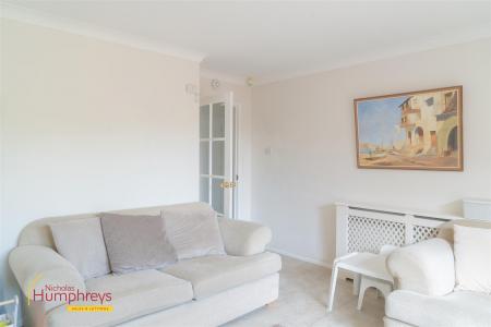 3 bedroom Detached bungalow to let in Albany Drive, Three Legged Cross