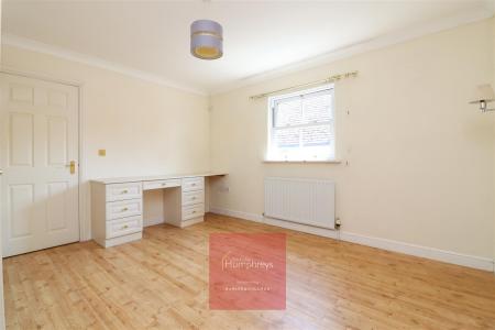 3 bedroom Town house to let in West Street, Wimborne