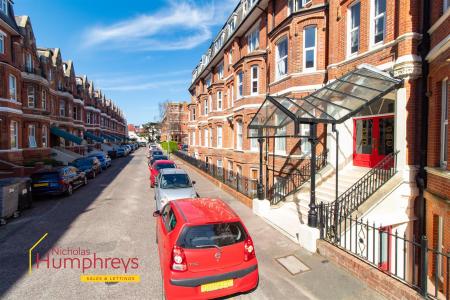 2 bedroom Apartment to let in Durley Gardens, Bournemouth