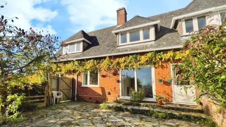 3 bedroom Semi-detached house to let in Downlea Cottages, Witchampton, Wimborne