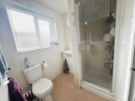 4 bedroom Detached house to let in Canford View Drive, Colehill