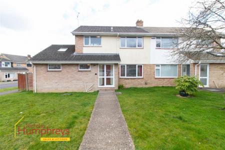 4 bedroom Semi-detached house to let in GURNEY ROAD, CORFE MULLEN