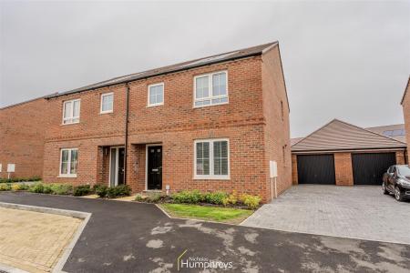 Hainault Drive, Bournemouth