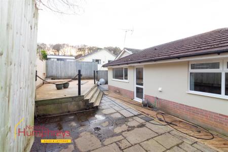 4 bedroom Detached bungalow to let in Mallard Road, Wimborne