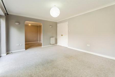 4 bedroom Detached house to let in Pennine Way, Verwood