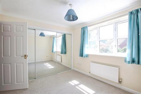 4 bedroom Detached house to let in Pennine Way, Verwood