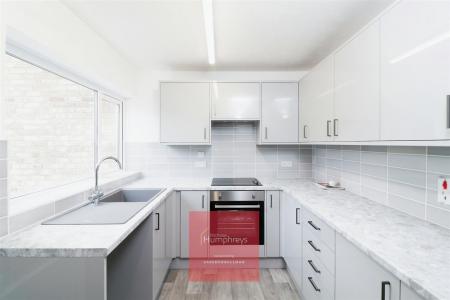 3 bedroom Detached house to let in FARRIERS CLOSE, COLEHILL