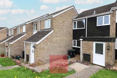 3 bedroom Detached house to let in FARRIERS CLOSE, COLEHILL